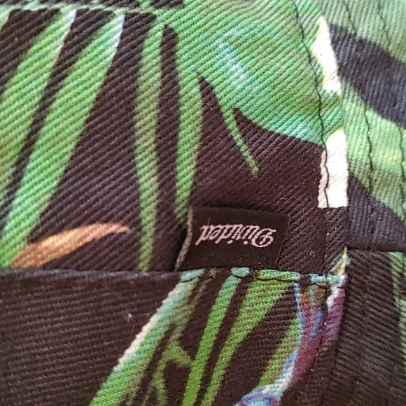 H&M/Divided Tropical Floral Unisex Bucket Hat - Picture 6 of 11